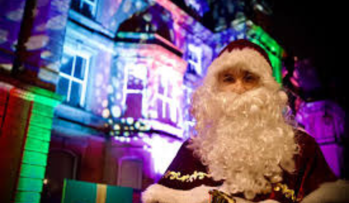 Christmas Carol Concert Held at Hanley Town Hall Raises Funds for Charity